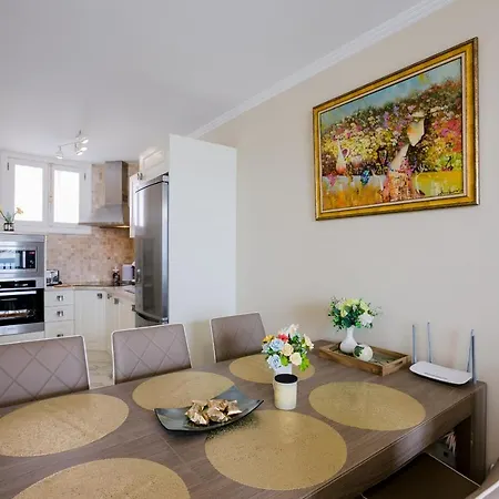 Lux Parque Santiago2 Americas First Line Appartement *