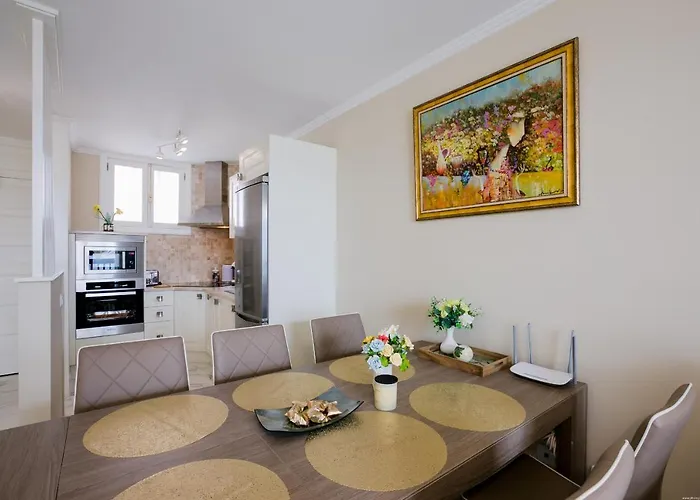 Lux Parque Santiago2 Americas First Line Apartment *